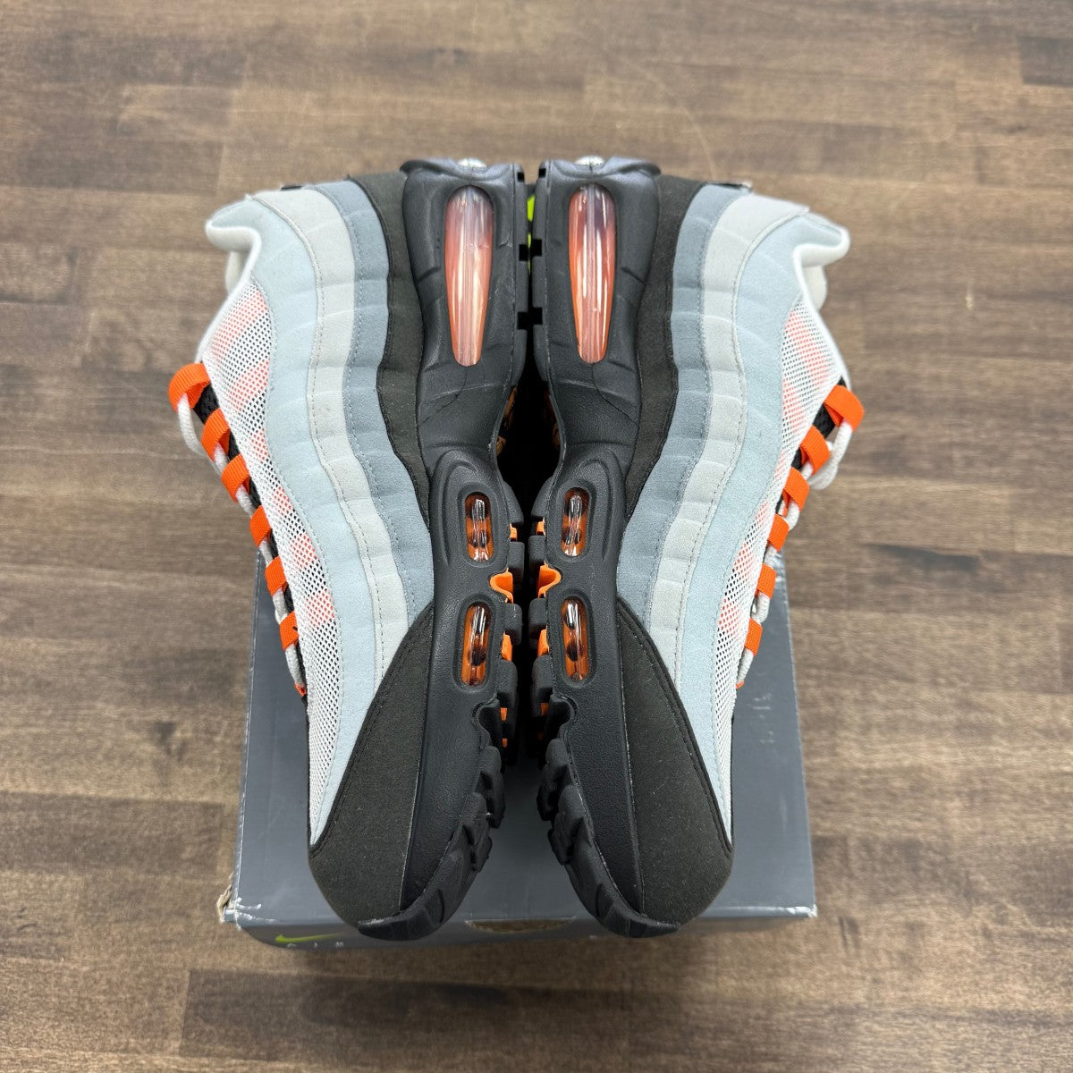 Nike Air Max 95 OG Big Bubble Bright Mandarin (2025) Size 11.5 (Pre-Owned) - Image 2