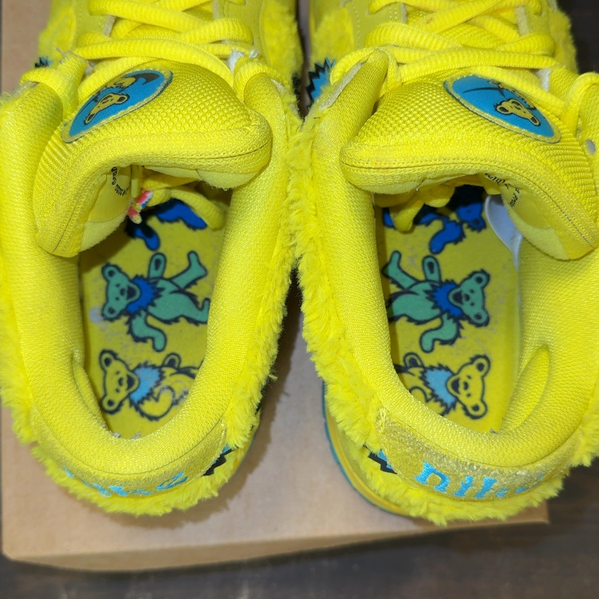 Nike SB Dunk Low Grateful Dead Bears Opti Yellow Size 10 (Pre-Owned) - Image 6