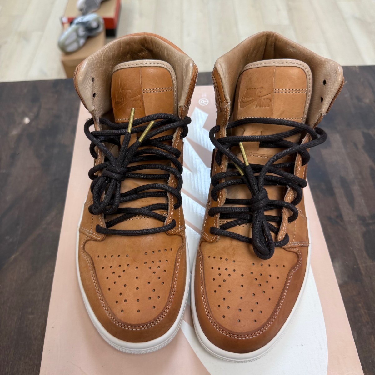 Jordan 1 Retro Pinnacle Vachetta Tan - Image 3