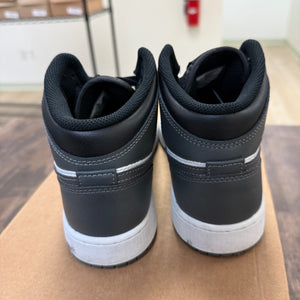 Jordan 1 Mid Black White Iron Grey (GS) Size 6.5Y (Pre-Owned) - Image 3