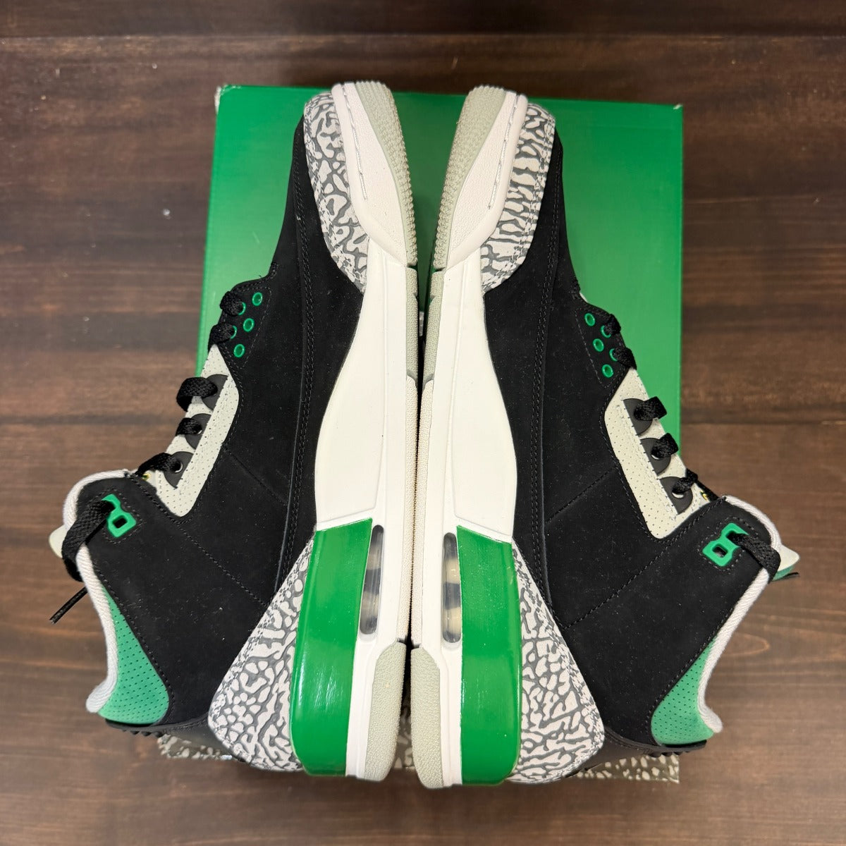Jordan 3 Retro Pine Green - Image 5