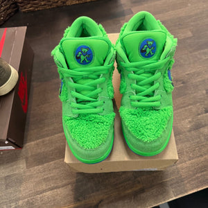 Nike SB Dunk Low Grateful Dead Bears Green Size 12 (Pre-Owned) - Image 2