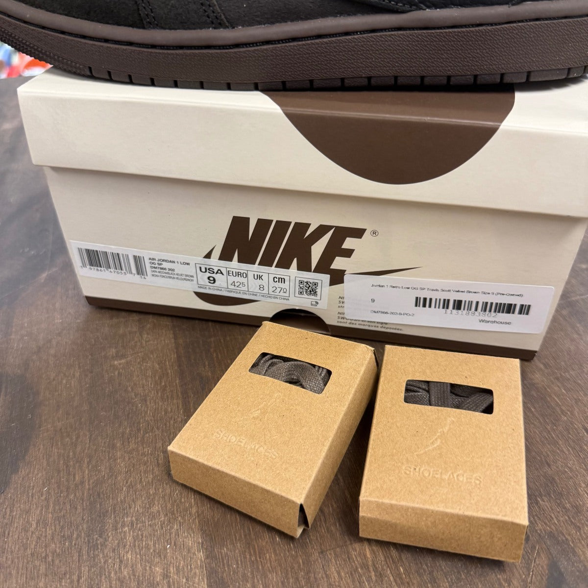 Jordan 1 Retro Low OG SP Travis Scott Velvet Brown - Image 4