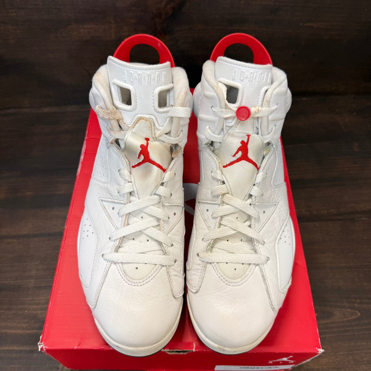 Jordan 6 Retro Red Oreo - Image 2