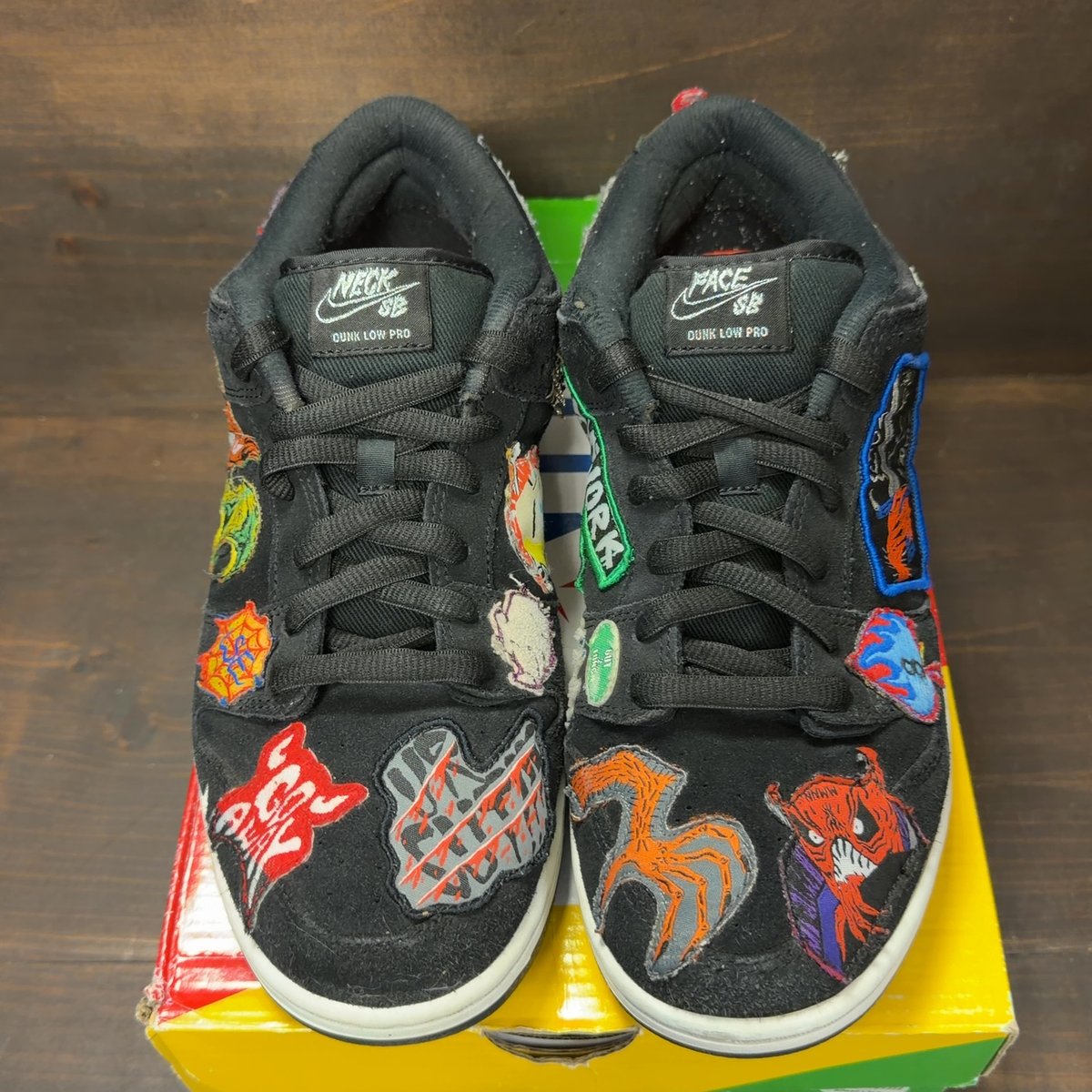 Nike SB Dunk Low Pro QS Neckface Size 10 (Pre-Owned) - tag
