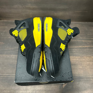 Jordan 4 Retro Thunder (2023) Size 11 (Pre-Owned) - Image 4