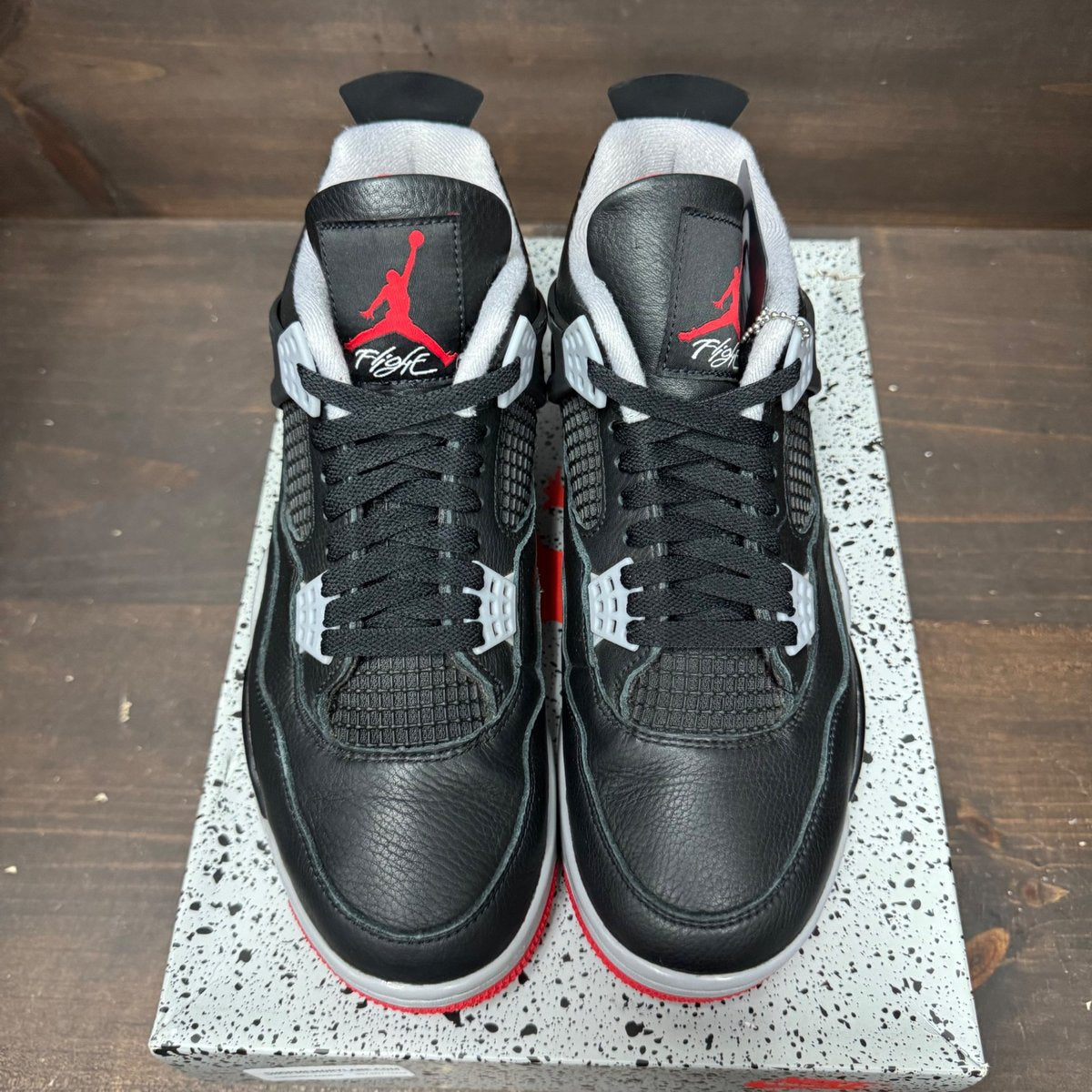 Jordan 4 Retro Bred Reimagined Size 9.5 (Pre-Owned) - side