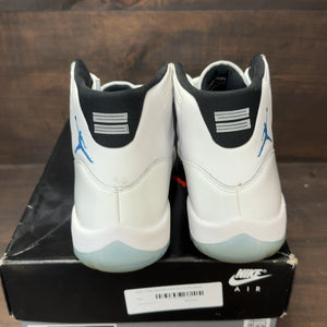 Jordan 11 Retro Legend Blue (2024) Size 10.5 (Pre-Owned) - Image 4