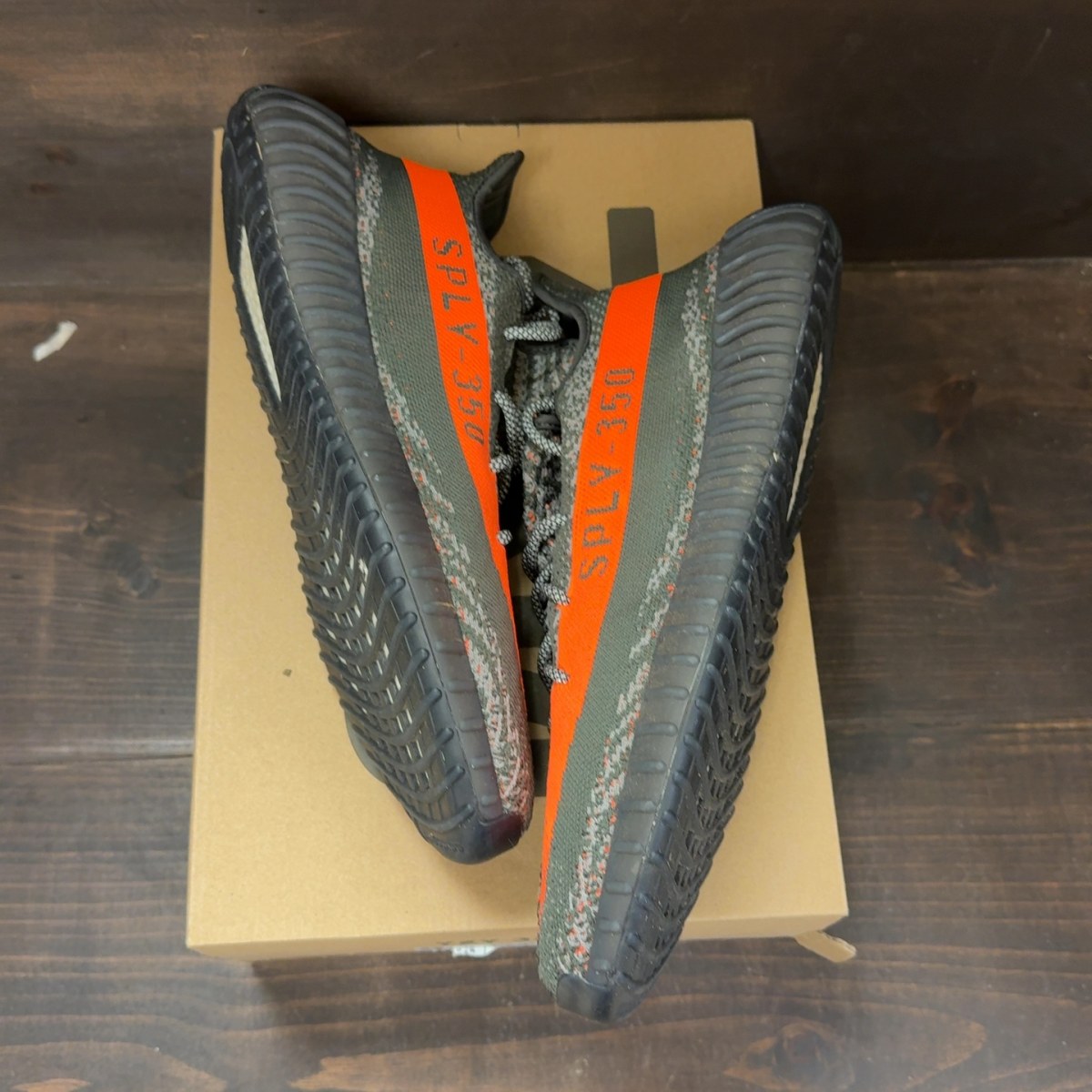 adidas Yeezy Boost 350 V2 Carbon Beluga - Image 2