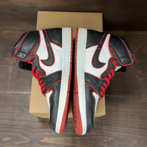 Jordan 1 Retro High Bloodline Size 12 (Pre-Owned) - aux