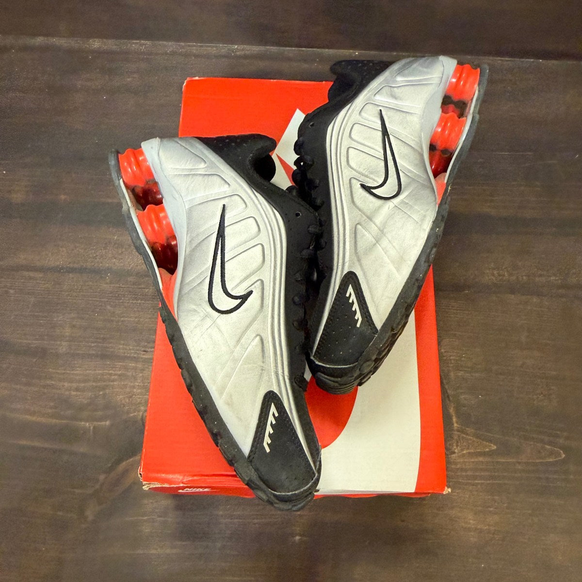 Nike Shox R4 Metallic Silver Black Picante Red (GS) - Image 2