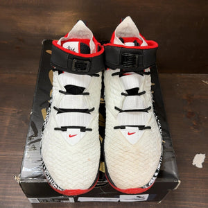 Nike LeBron 4 Graffiti NYC (2006) Size 11 (Pre-Owned) - tag