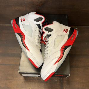 Jordan 5 Retro Fire Red Black Tongue (2025) - Image 2