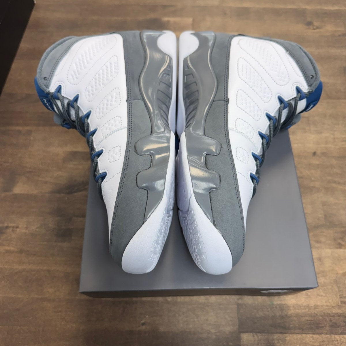 Jordan 9 Retro Flint Grey French Blue (2026) - Image 5