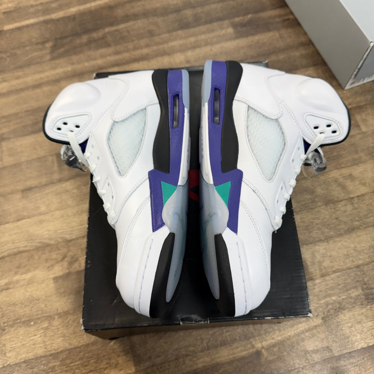 Jordan 5 Retro Grape (2025) - Image 3