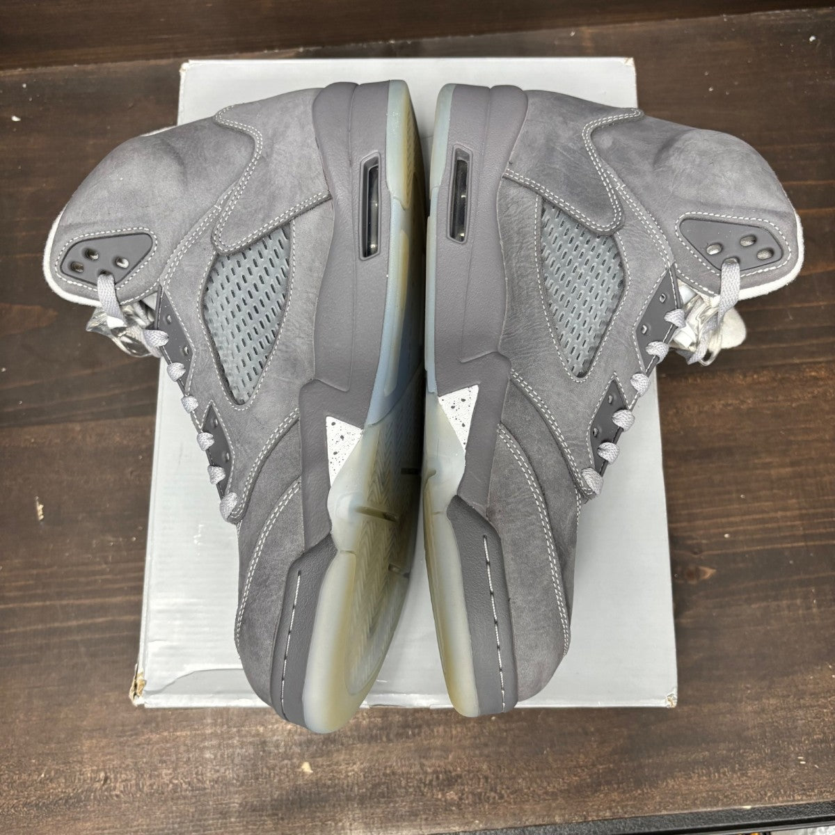 Jordan 5 Retro Wolf Grey (2026) - Image 4