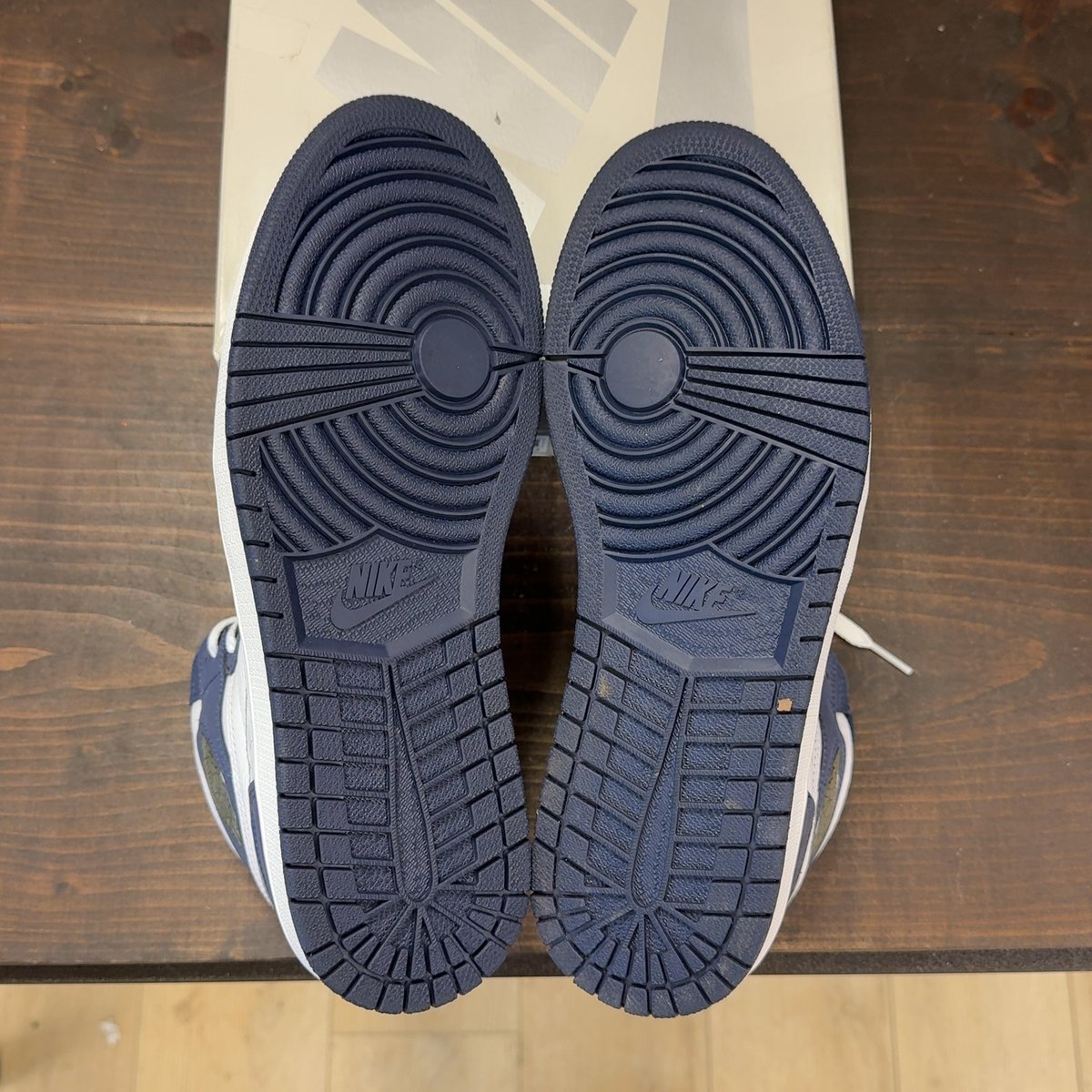 Jordan 1 Retro High CO.JP Midnight Navy (2020) Size 10.5 (Pre-Owned) - aux