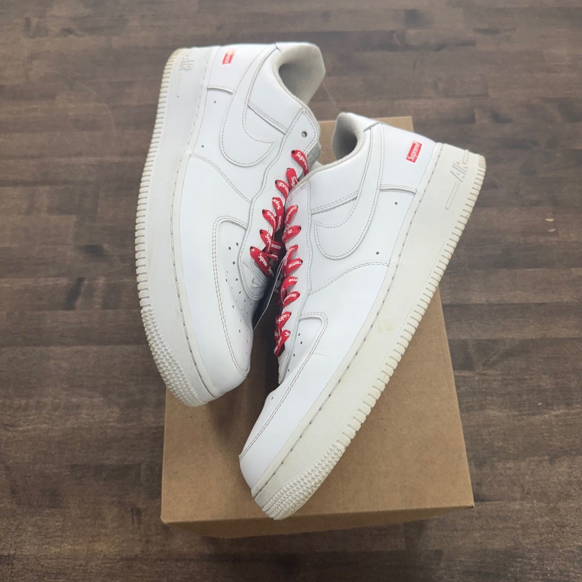 Nike Air Force 1 Low Supreme White Size 12 (Pre-Owned) - Image 1