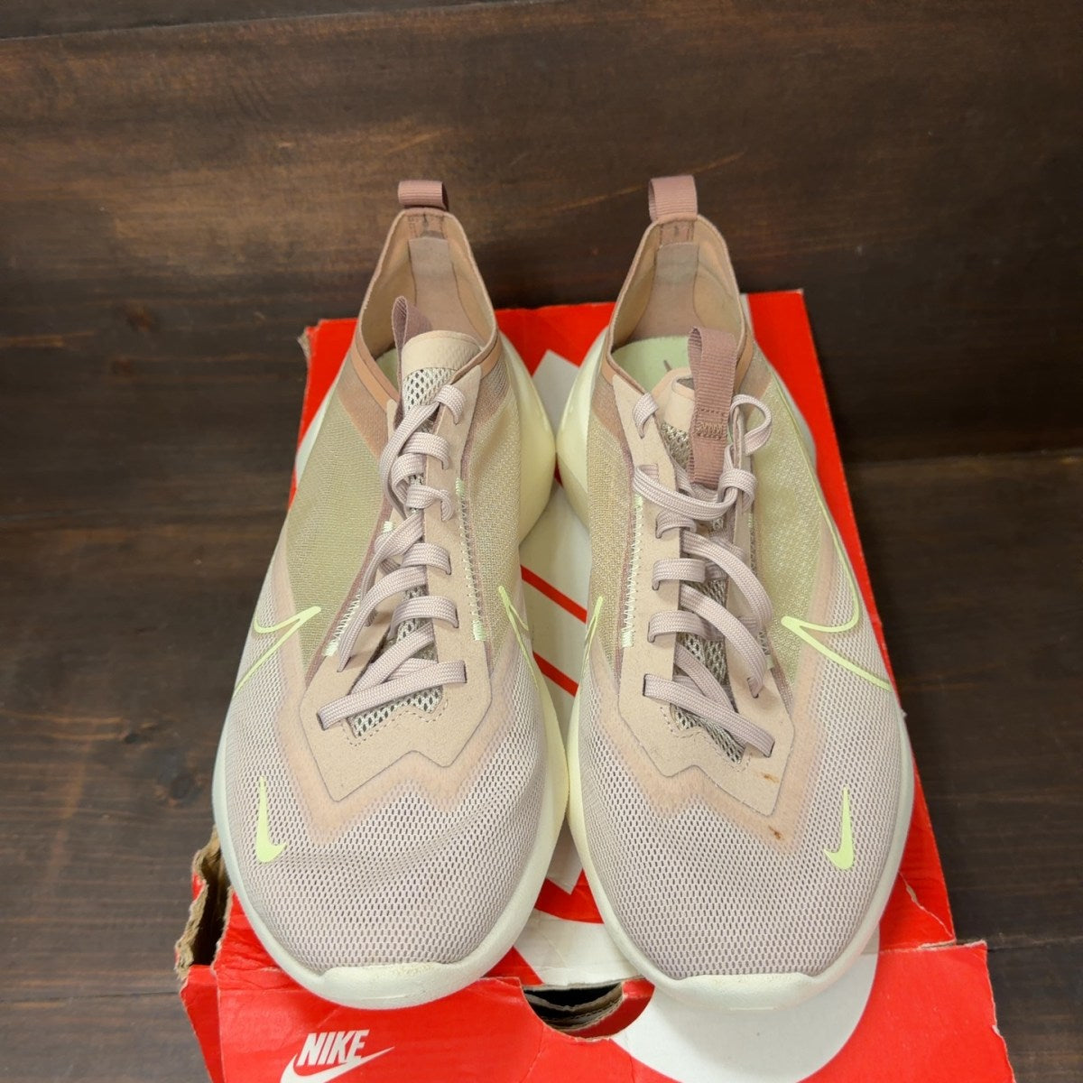 Nike Vista Lite Fossil Stone (Women's) Size 10.5W (Pre-Owned) - tag