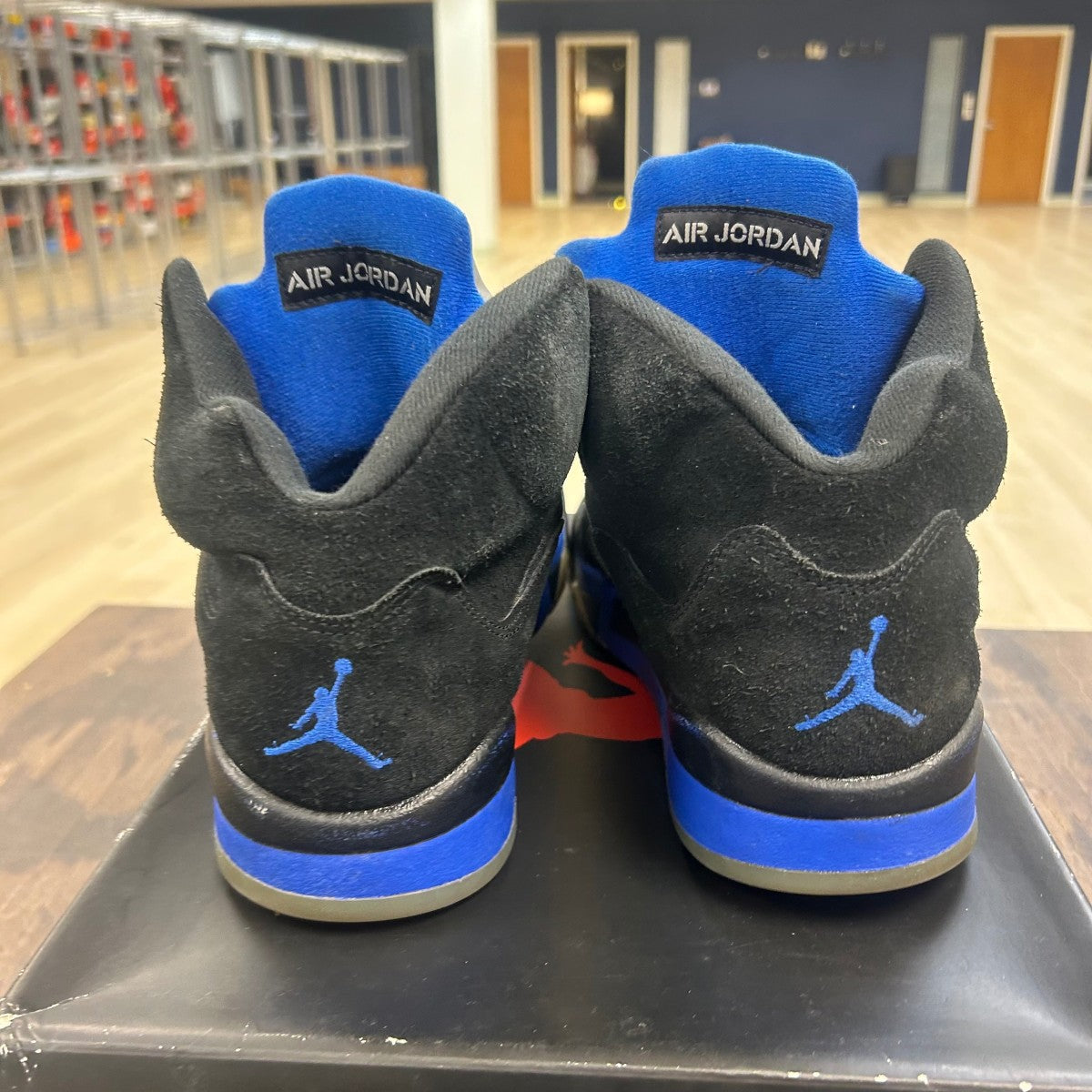 Jordan 5 Retro Racer Blue Size 10 (Pre-Owned) - Image 4