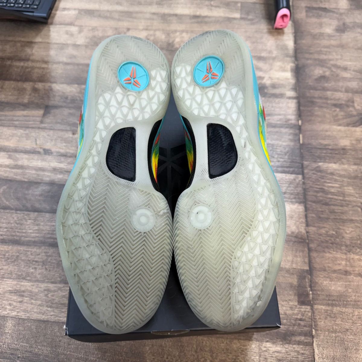 Nike Kobe 8 Protro Venice Beach (2024) - Image 5