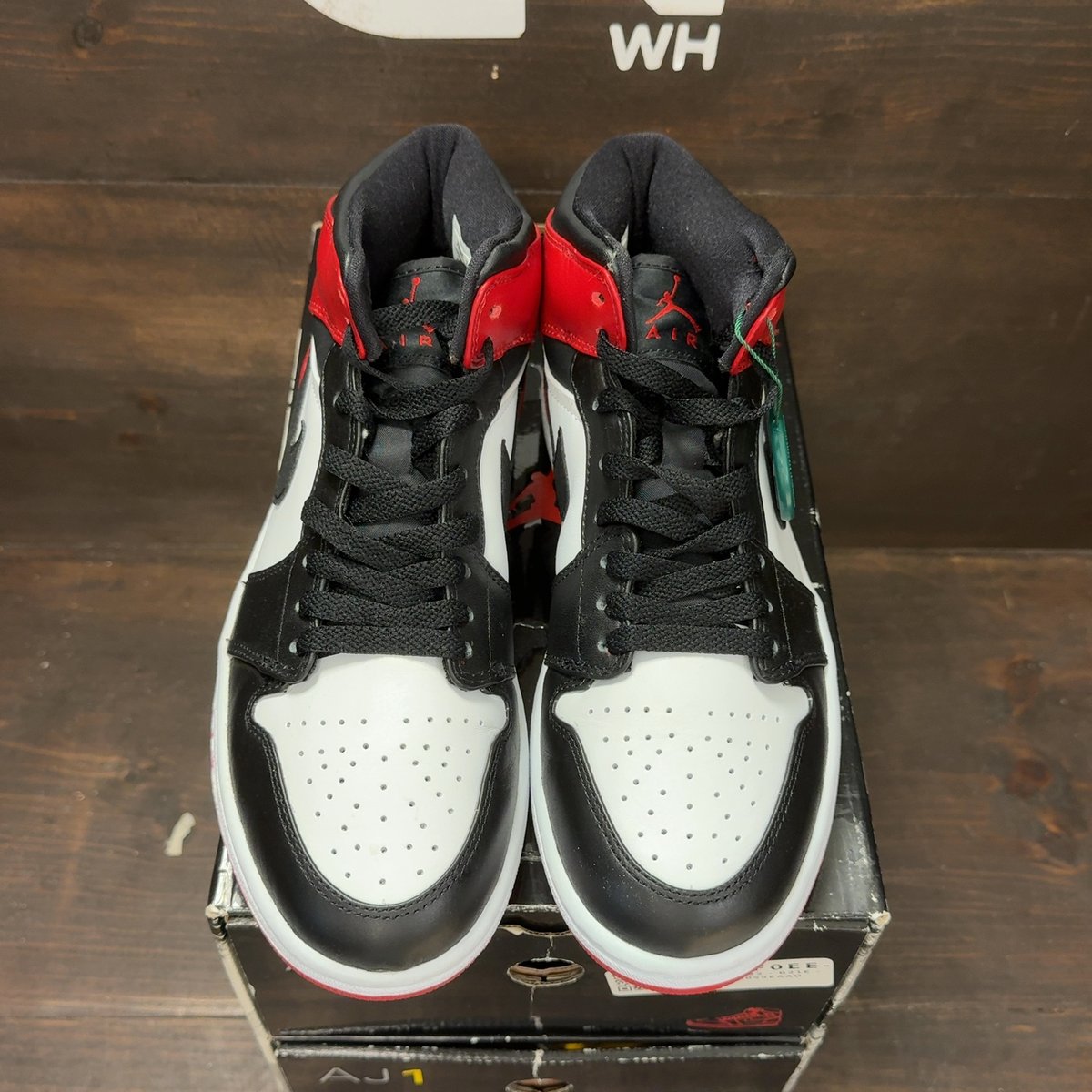 Jordan Beginning Moments Pack 1/1 Size 8.5 - tag