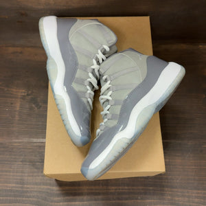 Jordan 11 Retro Cool Grey (2021) (GS) Size 7Y (Pre-Owned) - Image 2