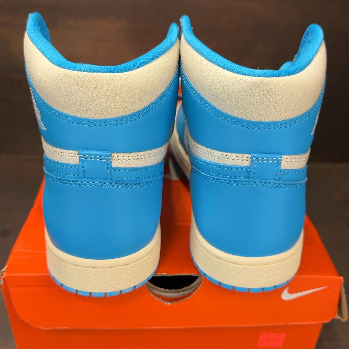 Jordan 1 Retro High OG UNC Reimagined Size 9 (Pre-Owned) - aux