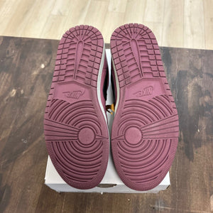 Jordan 1 Low Mulberry (Women's) - Image 6