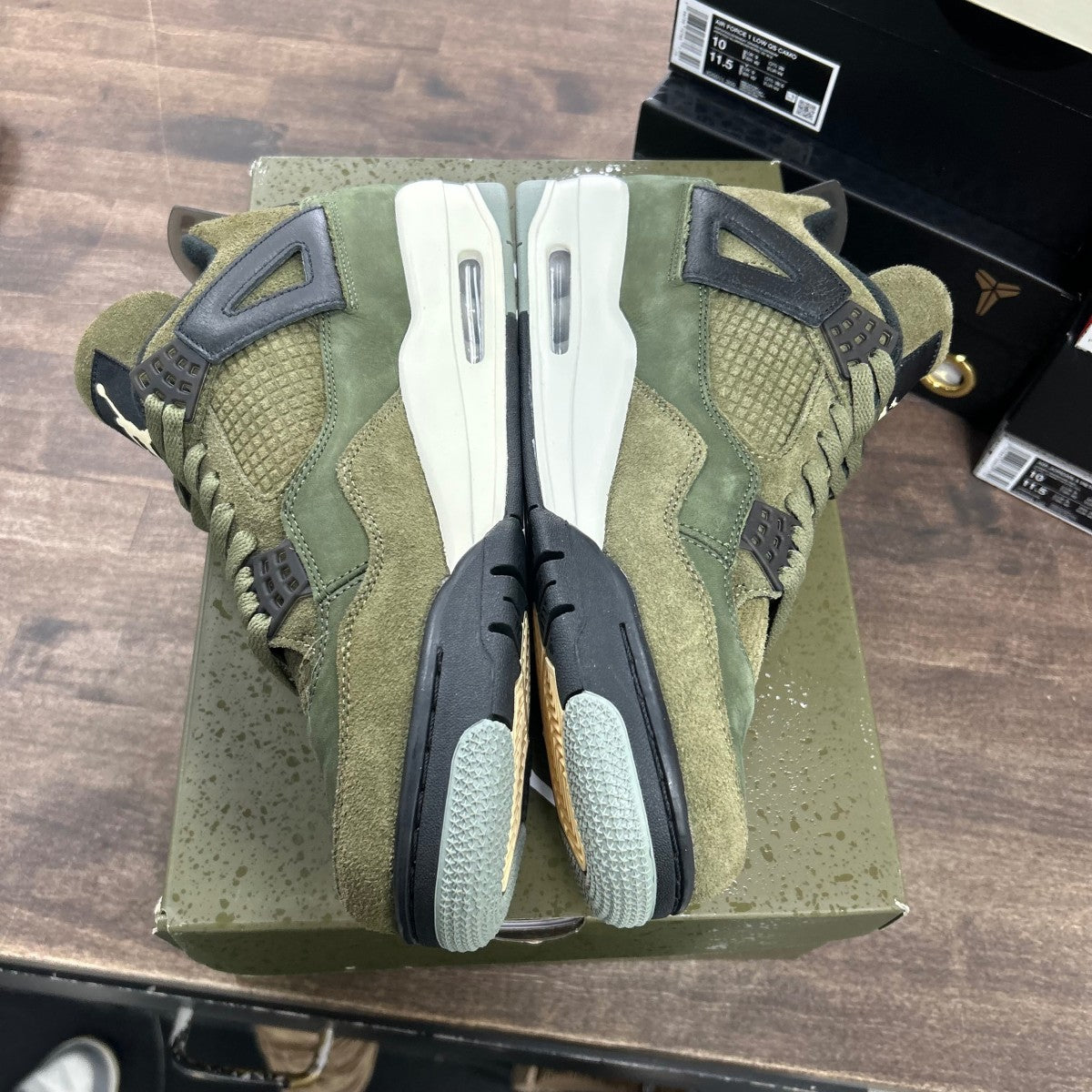 Jordan 4 Retro SE Craft Medium Olive - Image 3