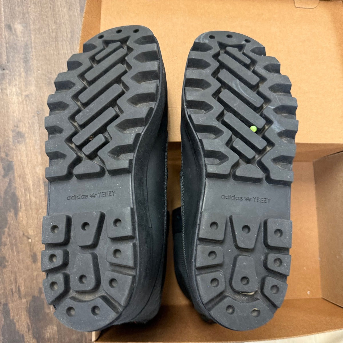 adidas Yeezy 950 Pirate Black (2023) Size 10.5 (Pre-Owned) - Image 6