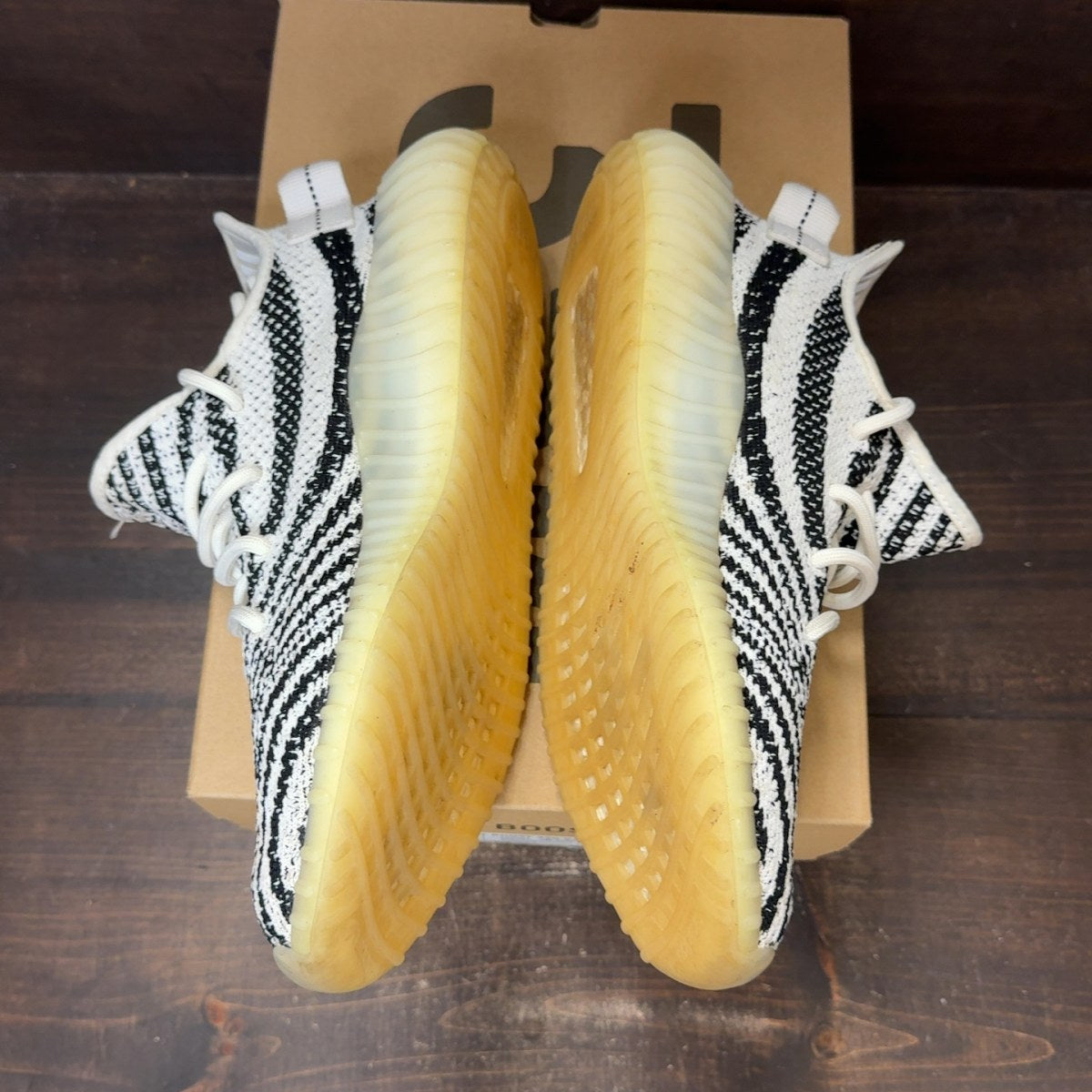 adidas Yeezy Boost 350 V2 Zebra Size 9 (Pre-Owned) - aux