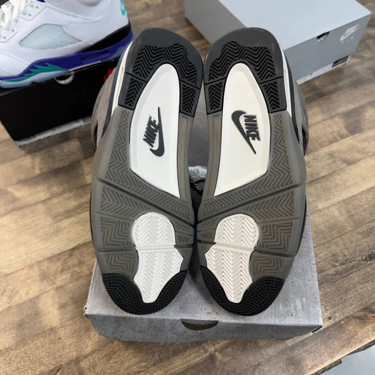Jordan 4 Retro Cave Stone - Image 5