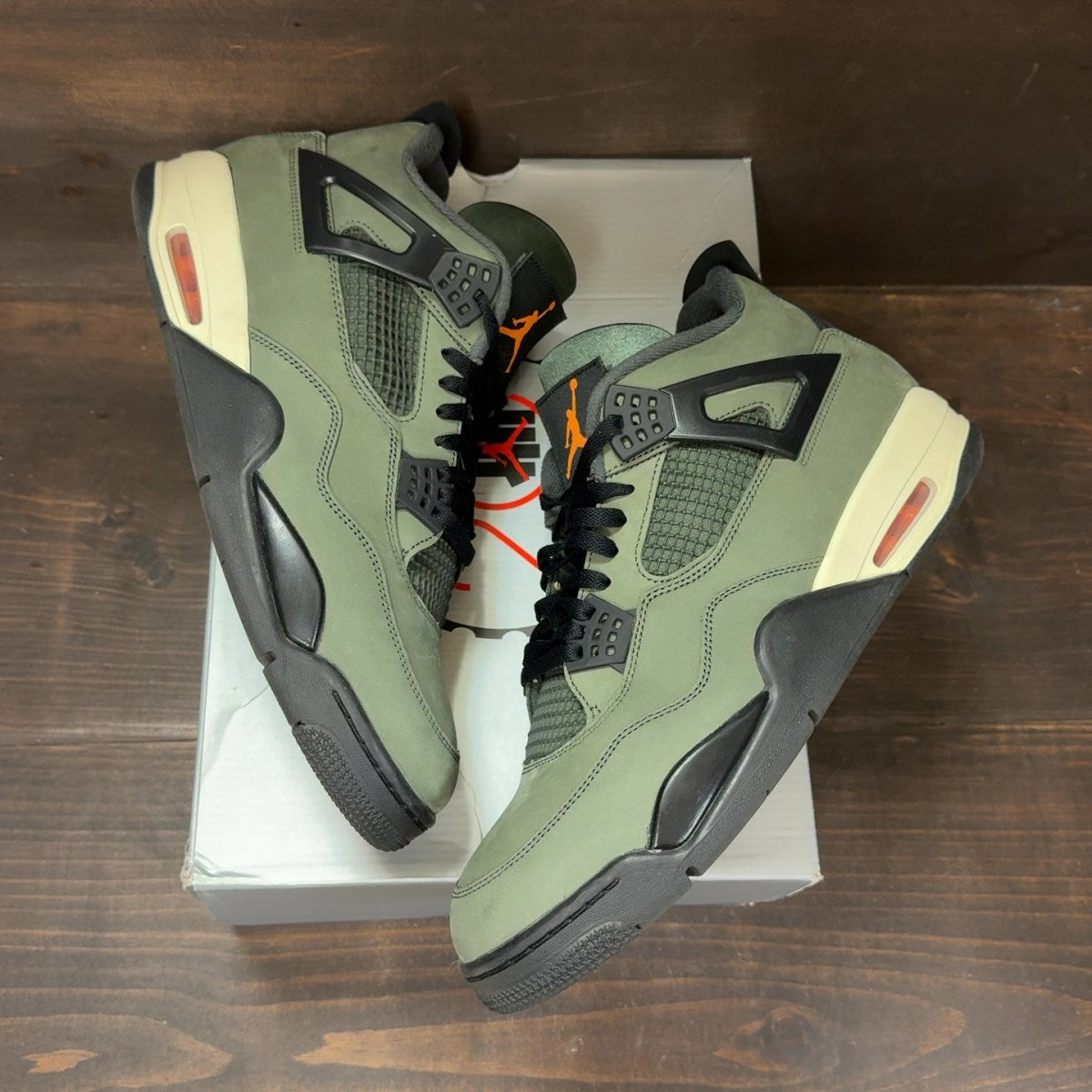 Jordan 4 Retro OG SP Undefeated (2025) - Image 2