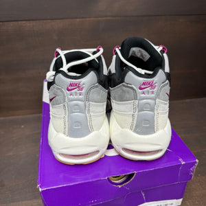 Nike Air Max 95 SB Cactus Flower - Image 5