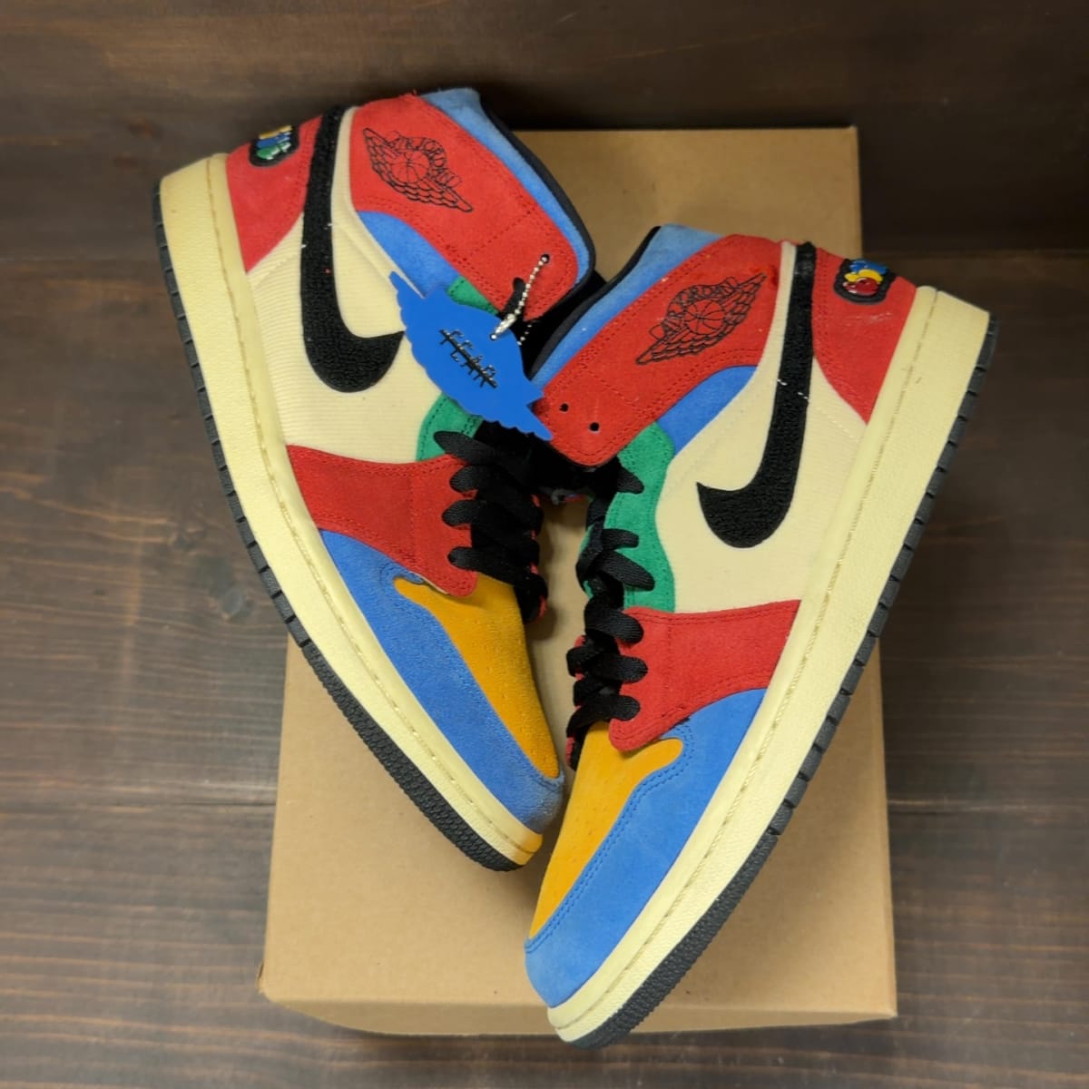 Jordan 1 Mid SE Fearless Blue the Great Size 9.5 (Pre-Owned) - back