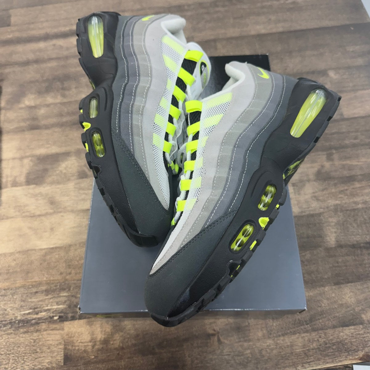 Nike Air Max 95 OG Big Bubble Neon (2026) (Women's) - Image 1
