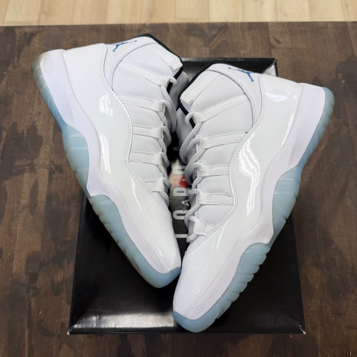 Jordan 11 Retro Legend Blue (2024) - Image 1