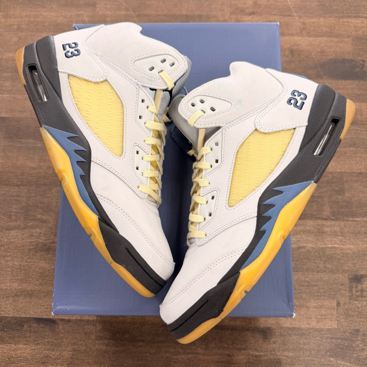 Jordan 5 Retro A Ma Maniére Dawn (Women's) Size 13.5W (Pre-Owned)