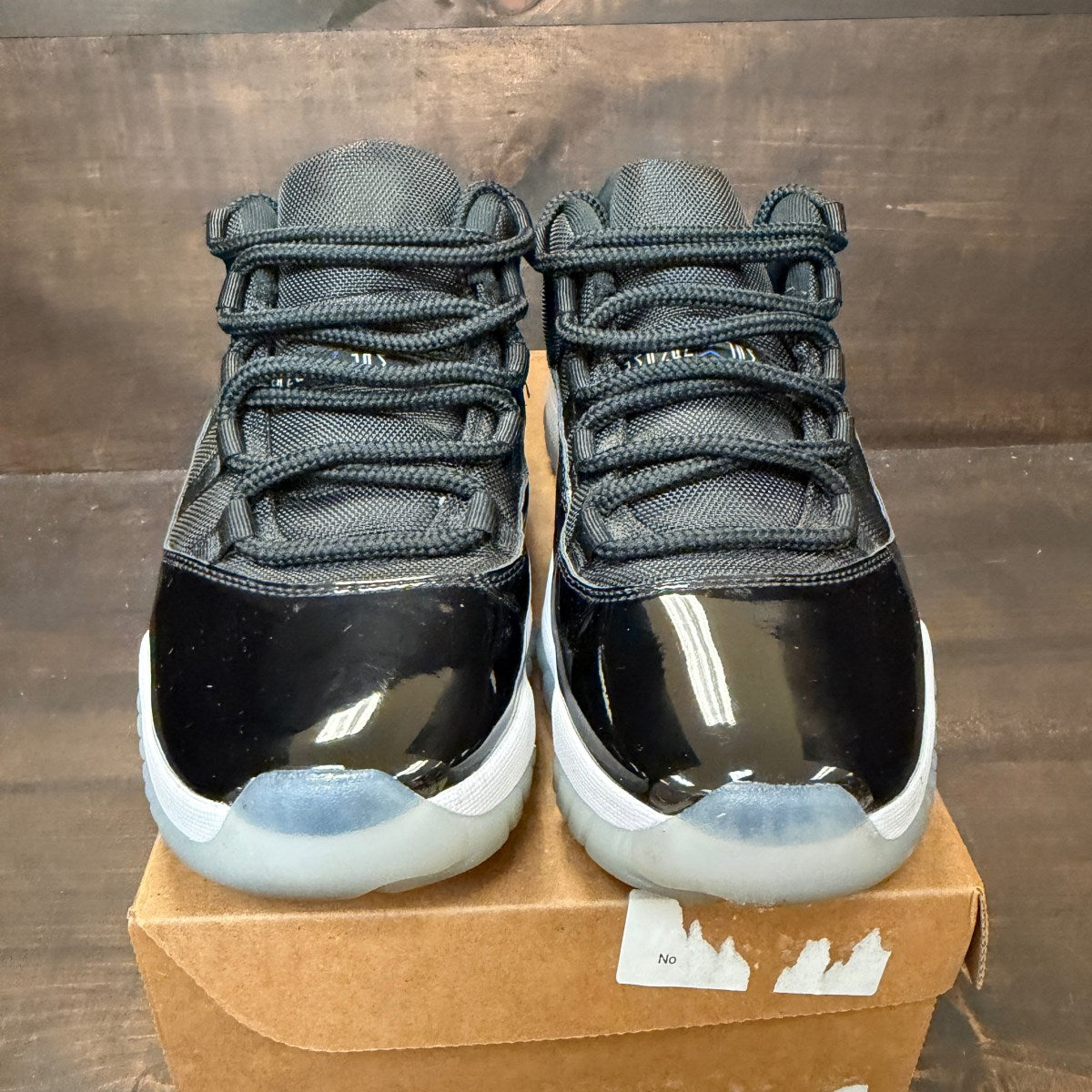 Jordan 11 Retro Low Space Jam Size 9.5 (Pre-Owned) - Image 3