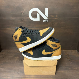 Jordan 1 Retro Melo PE Size 8.5 (Pre-Owned) - Image 1