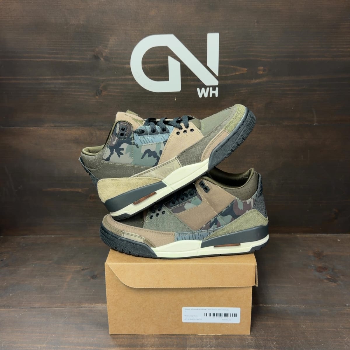 Jordan 3 Retro Patchwork Camo Size 7 (Pre-Owned) - front