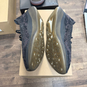adidas Yeezy Boost 380 Onyx Size 10 (Pre-Owned) - Image 5
