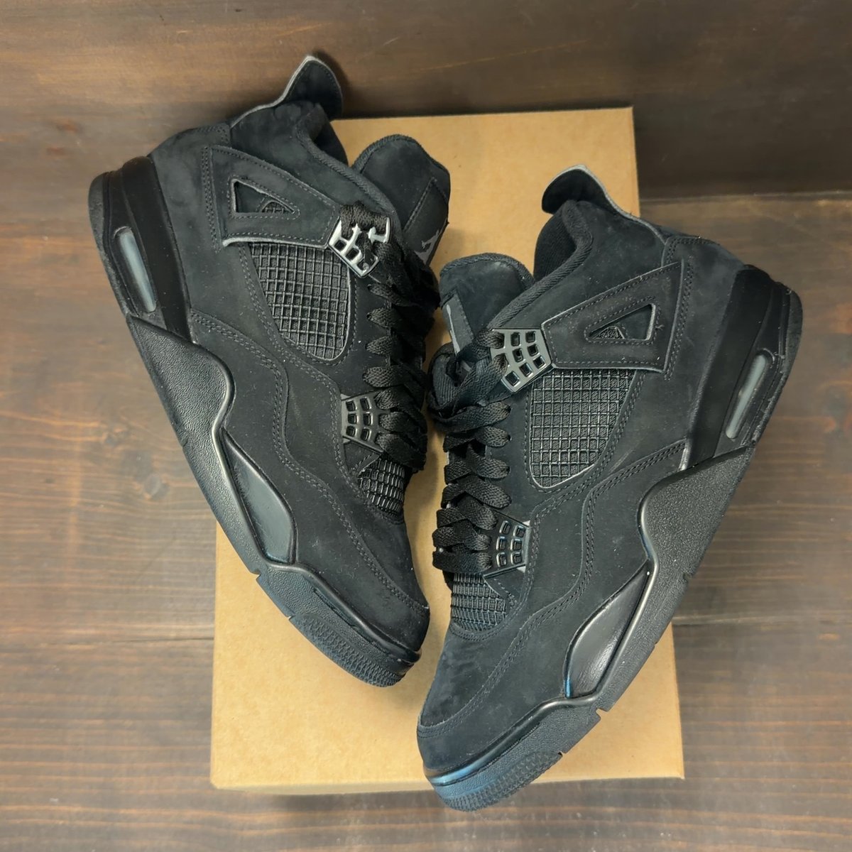 Jordan 4 Retro Black Cat (2020) Size 8.5 (Pre-Owned) - back