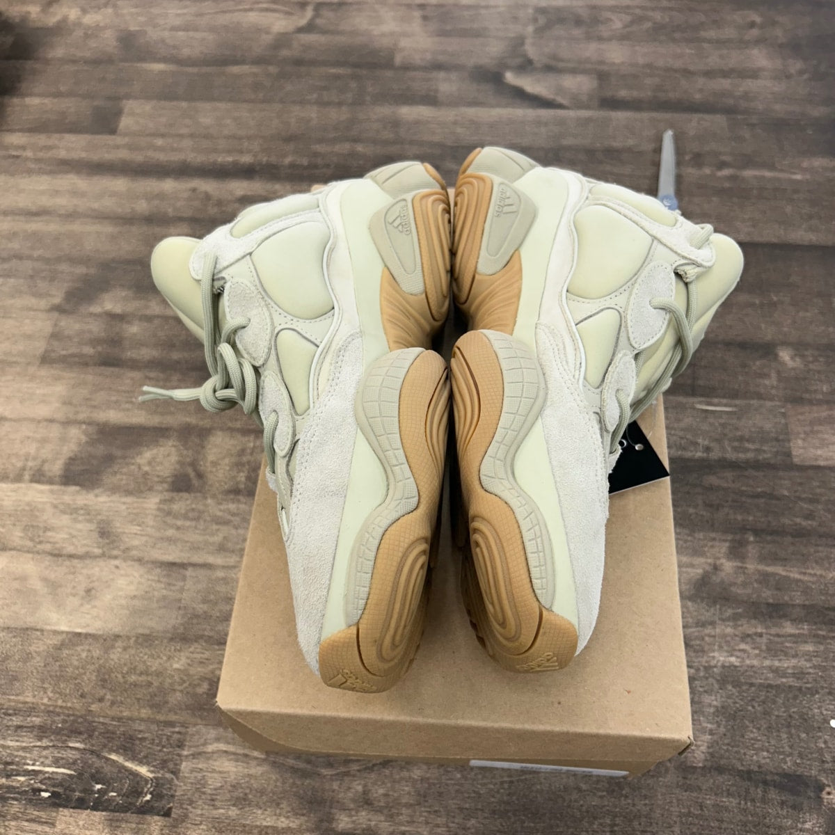 adidas Yeezy 500 Stone Size 10.5 (Pre-Owned) - Image 3