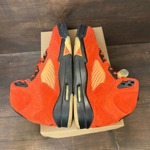 Jordan 5 Retro Dunk on Mars (Women's) Size 11W (Pre-Owned) - Image 4