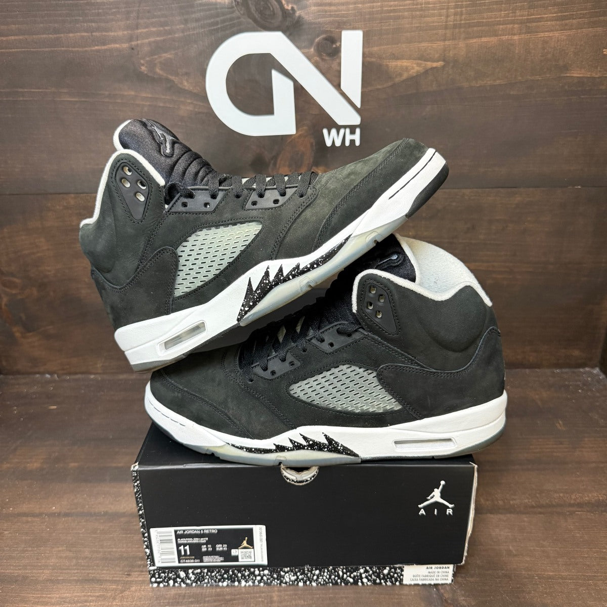 Jordan 5 Retro Moonlight (2021) - Image 1