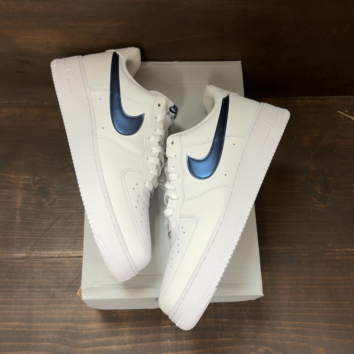Nike Air Force 1 Low '07 LV8 Team USA World Cup Size 12 (Pre-Owned) - back