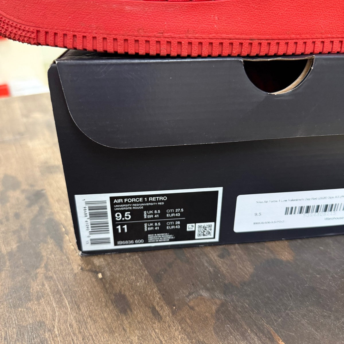 Nike Air Force 1 Low Valentine's Day Red (2026) - Image 6