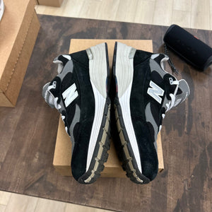 New Balance 992 MiUSA Black Grey Size 11.5 (Pre-Owned) - Image 3